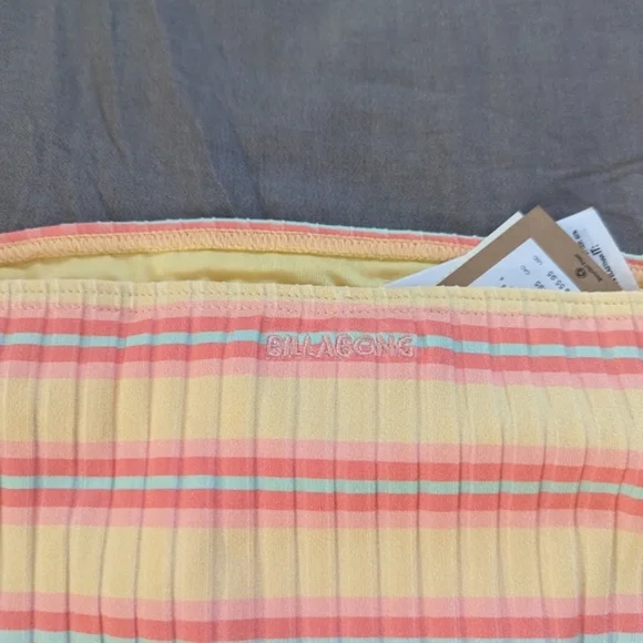 Billabong Sun Chaser Bikini Square Tank Top Low Rider Bottoms - Picture 9 of 12